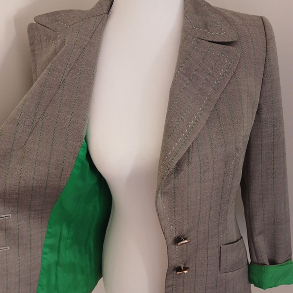 Escada Blazer sz 34/ us sz 4 - Picture 5 of 10